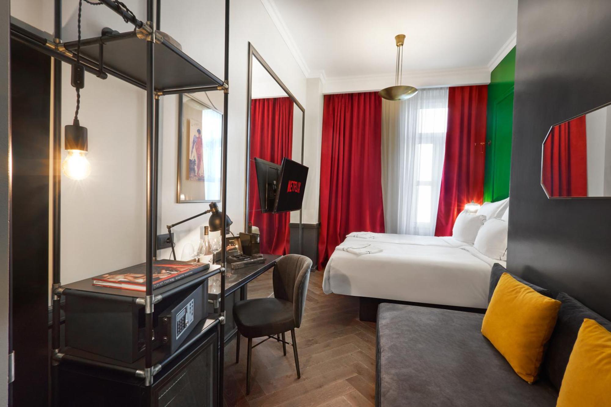 Hotel Soho Athinas 60 Athen Exterior foto